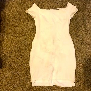 Lulus body con dress